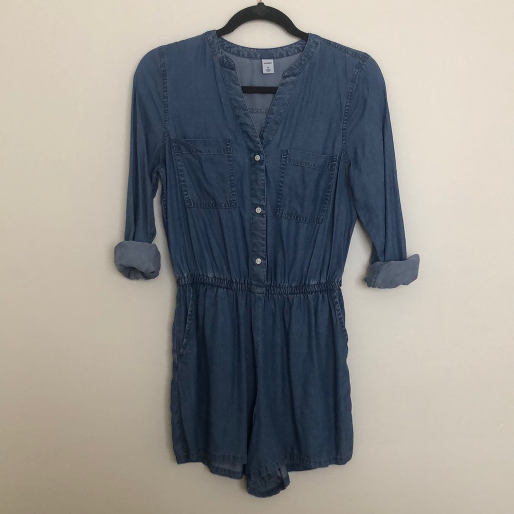 Old Navy Chambray/Light Denim Romper